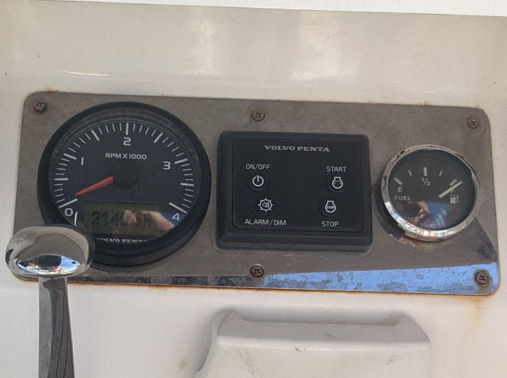 Fuel gauge